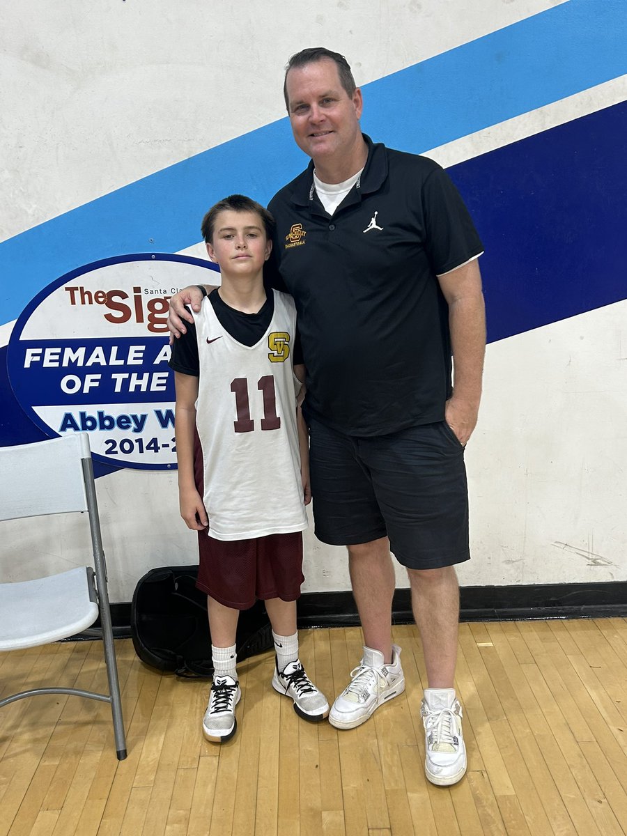 RodMacLean8's tweet image. My youngest.. the one and only Cap MacLean!! 1st summer league game!! 1st father and 3 sons to all be Pioneers!! Better get Cap now.. cause the growth spurt is bound to come.. right!?! Pioneer family!!