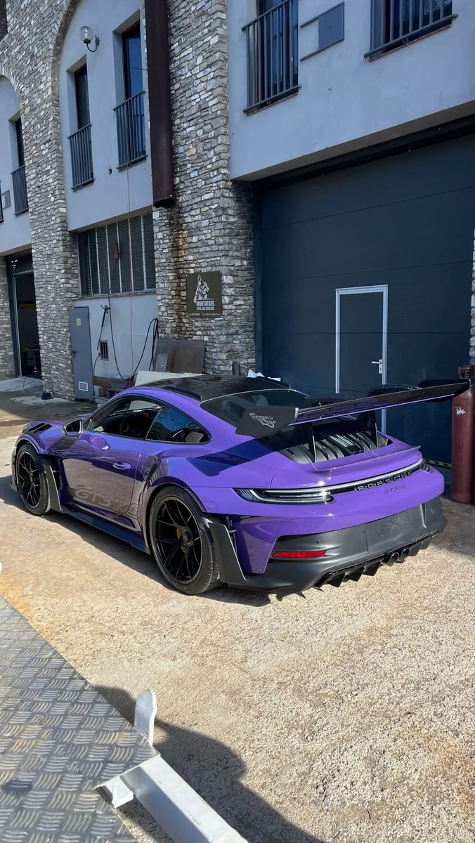 CarxZone's tweet photo. Purple Porsche GT3 RS Delivery 🛡️ https://t.co/jbVA4oIg1b