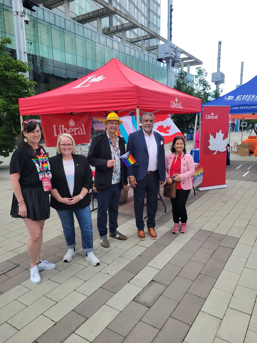 sukhdhaliwal's tweet image. Had a great time at #SurreyPride today! I'm proud to stand with the community in celebration, solidarity, and love. Let's continue building a more inclusive Canada for everyone. 🏳️🌈🇨🇦