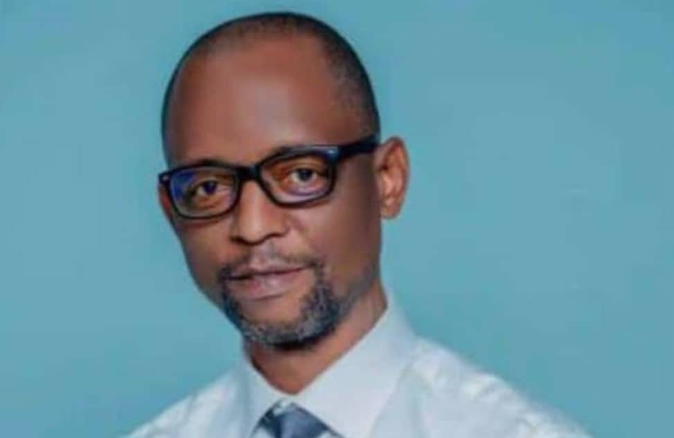 7sur7_cd's tweet photo. Accord RDC-Rwanda : « Sans faire la guerre, Fatshi met fin à la guerre » (SG de l’AVC) https://t.co/xhnM78juXv https://t.co/vIIYiRRdTJ