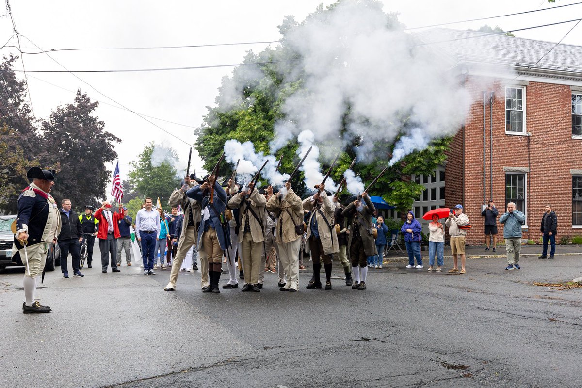 Maura Healey (@massgovernor) on Twitter photo Newburyport is ready to celebrate <a href="/America250/">America250</a> ā rain or shine! šŗšø
In 1775, the patriots who walked these streets didnāt know how the war would end. They did know that freedom was worth fighting for. Letās live up to that legacy now.
Thanks to every one who came out today! Newburyport is ready to celebrate <a href="/America250/">America250</a> ā rain or shine! šŗšø
In 1775, the patriots who walked these streets didnāt know how the war would end. They did know that freedom was worth fighting for. Letās live up to that legacy now.
Thanks to every one who came out today!