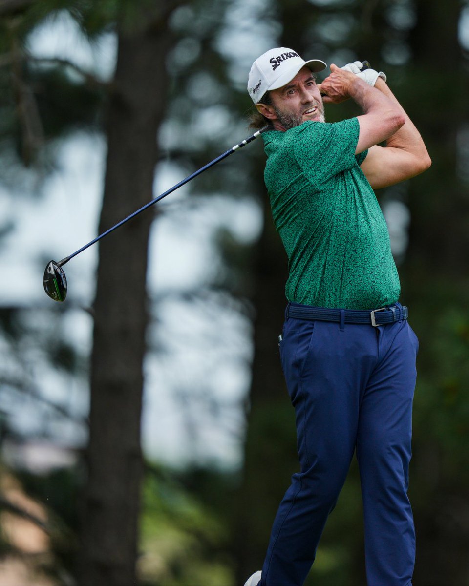 For the third straight, week we've got an Aussie in the final group of the final round of a major championship.

#USSeniorOpen
