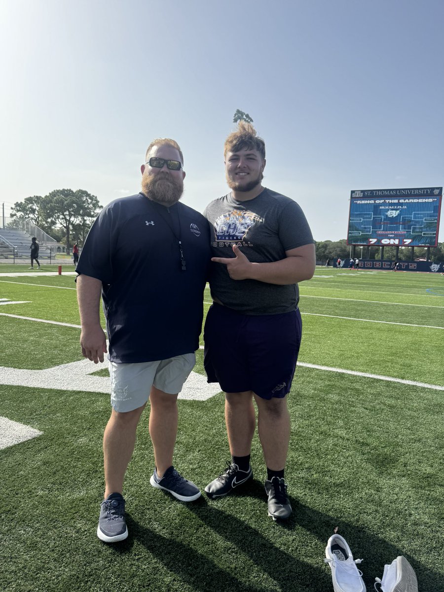 Zack_big76's tweet image. Thank you @STU_Football for hosting an amazing big man camp I had a wonderful time going 3-0 in 1 on 1 thank you @CoachJoseph82 @JaredCNoble @TNeymeiyer @