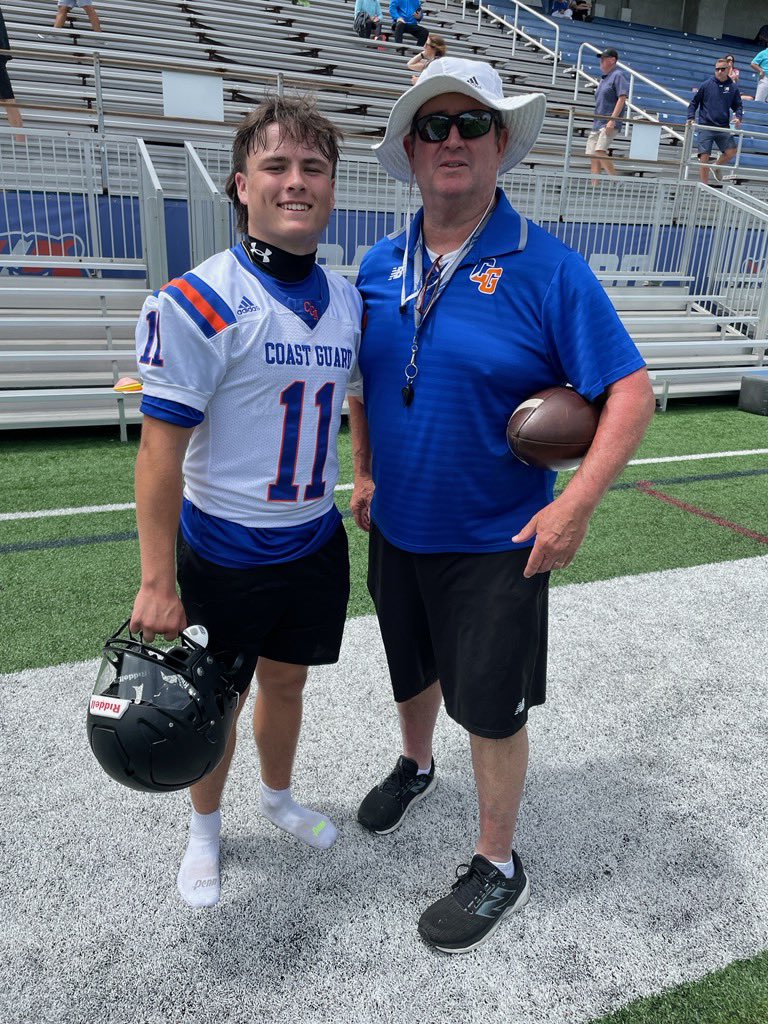 leo_guti150's tweet image. Thank you @USCGA_Football for an amazing prospect camp! Great to be on campus again! Looking forward to coming back in 2 weeks for AIM. Much appreciation to
@CoachCCGrant
@CoachJBWells @CGCoachDRF
@Hudson_Dunaway
@CoachSmesko
@USCGAcademy
@Hagerty_FB @1CoachQ @OleCoachMac…