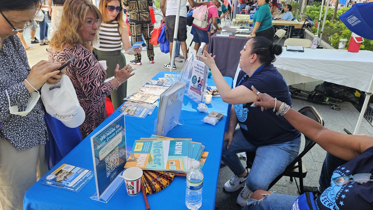 PhillyH2O's tweet image. Beautiful day for the Concilio 2025 Hispanic Fiesta in Philly's LOVE Park! Special shout out to PWD employees Liz and Pedro for joining the Public Affairs team today and helping with Spanish language translations.