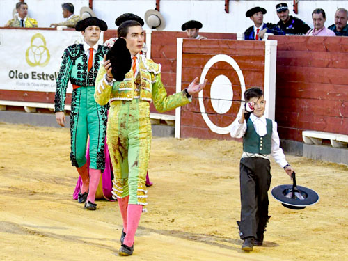 Brillante triunfo de Bruno en Navas de San Juan
tinyurl.com/2vsmz4bh