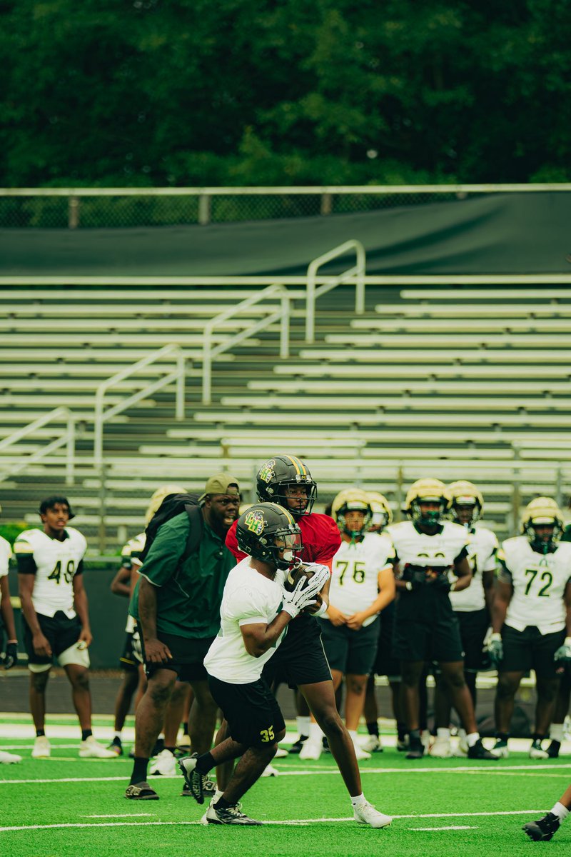 We working! #1Hughes 

<a href="/RecruitGeorgia/">Recruit Georgia</a> <a href="/RecruitLangston/">Hughes Football</a> <a href="/najehwilk/">Najeh Wilkins</a> <a href="/InsideHashes/">Inside The Hashes</a>