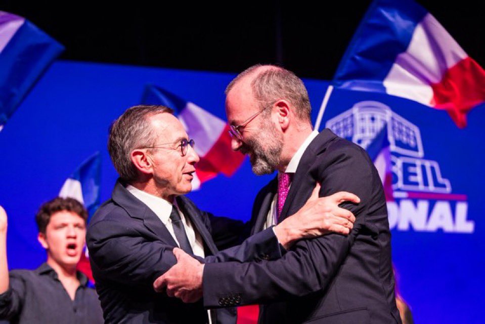 MorganeBRAVO tweet media