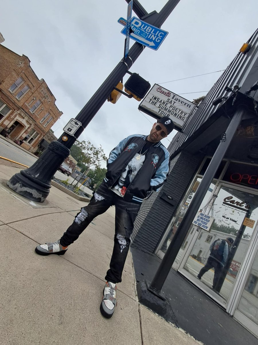 🎬New music video on the way starring INSANE POETRY and myself!!! 
🎥Produced by:  
DeadSide Productions &amp; Madcounty!!! 
🎧Turn It Up!!! 🪦The Summoning!!!
👀Peep the drip🩸....., 
🔥Bull Airs, Capiche Caps, Middle of Beyond
#LSP
#InsanePoetry
#DeadSideProduons
#KRENSHAW