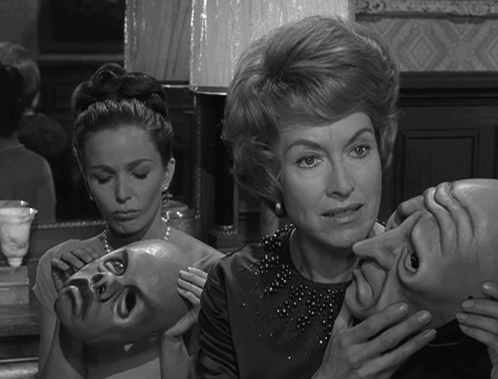 mylemonysoul's tweet photo. I know some people I’d like to give a mask or two to. 😂
#TheMasks #ZonerMiniMarathon #TwilightZone #TheTwilightZone #Zoners https://t.co/3czyYT5L2d