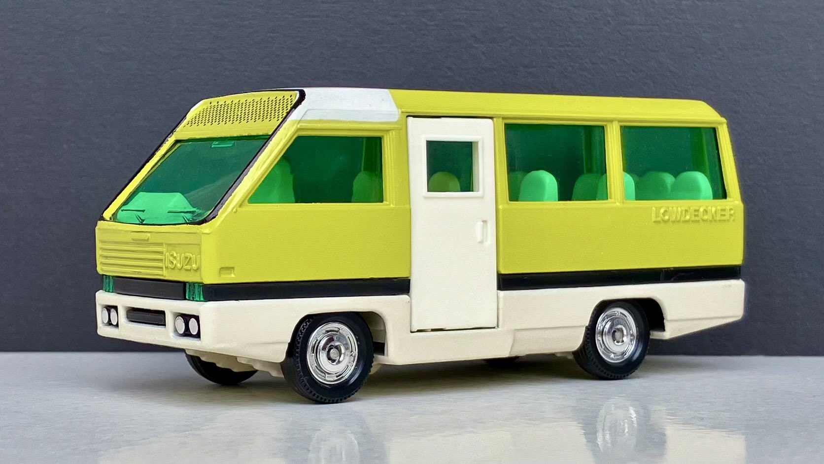 トミカダンディ いすゞ ローデッカーバス Tomica Dandy 009 Isuzu Lowdecker Bus | Tomica Wiki | Fandom