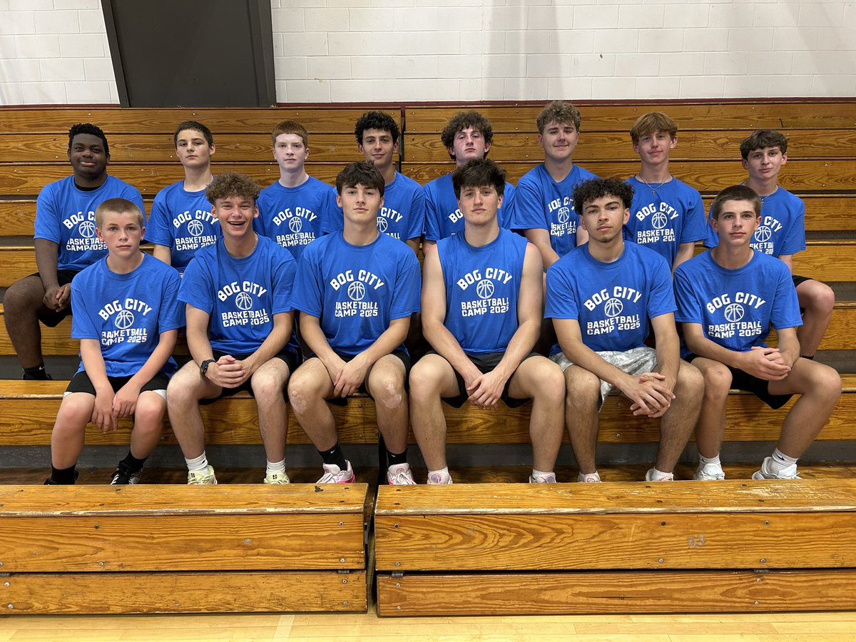 CoachShowan's tweet photo. Summer camp is only as good as your counselors. Thanks to this amazing crew for volunteering their time to make the 2025 Bog City camp a huge success! @CoachVitale01 @CarverCrusaders https://t.co/Sp5iMTeCXh