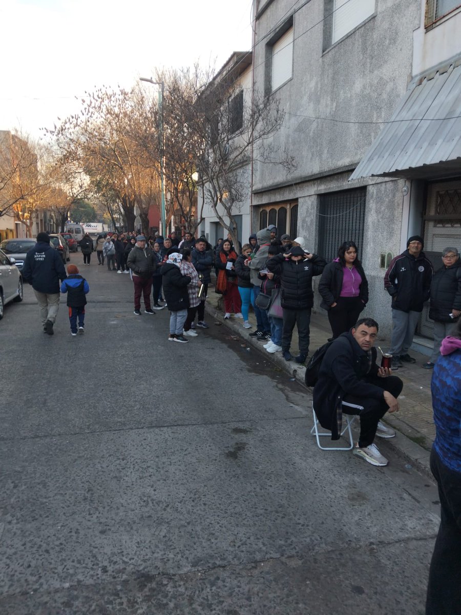 LA MATANZA y VILLA 21 BARRACAS🇦🇷

- Cedulación.
- Inscripción al Registro Cívico Permanente.
- Servicios consulares.

#ArnaldoDiputado
Trabajando con la gente!💪🇵🇾