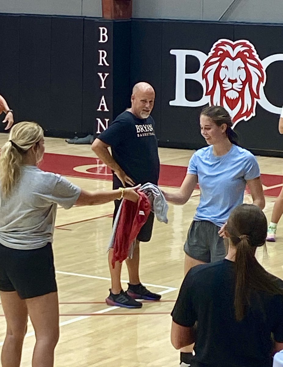 Stephanie Schott (@stephschott44) on Twitter photo What a great day with <a href="/Bryan_WBB/">Bryan College WBB</a>! Thank you <a href="/CoachBollant/">CoachBollant</a> for the camp invite (1v1 Champ!💪)and extra work with the team❤️! Looking forward to a return visit in the fall!
Go Lions! What a great day with <a href="/Bryan_WBB/">Bryan College WBB</a>! Thank you <a href="/CoachBollant/">CoachBollant</a> for the camp invite (1v1 Champ!💪)and extra work with the team❤️! Looking forward to a return visit in the fall!
Go Lions!