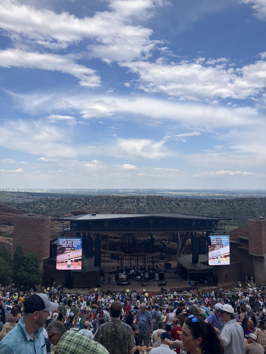 Rob Vaughns Sharpie (@rvaughnssharpie) on Twitter photo As <a href="/rogerpatmyers/">Roger Patrick Myers</a> would say in the western office today at the best venue on earth watching the best band on earth #wsmfp As <a href="/rogerpatmyers/">Roger Patrick Myers</a> would say in the western office today at the best venue on earth watching the best band on earth #wsmfp