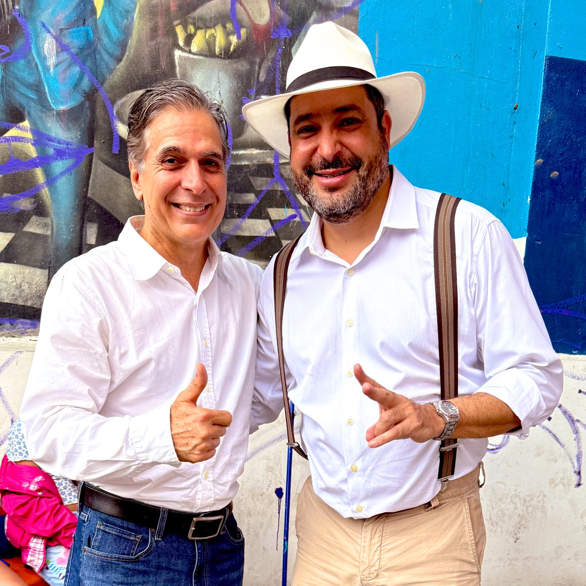 Un actor venezolano pura sangre. 

De la TV al Teatro y viceversa, con actuaciones inolvidables en la TV venezolana