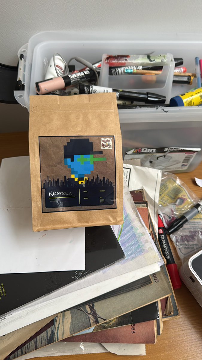 MASNAH.eth ™️ 🧨 (@loromasnah) on Twitter photo Thanks <a href="/jed_131/">JED_131</a> about to make some coffee work on my <a href="/NoosphereTribe/">THE NOOSPHERE TRIBE</a> collage irl works
<a href="/re_generates/">re:generates</a> coffee hits different 💙 Thanks <a href="/jed_131/">JED_131</a> about to make some coffee work on my <a href="/NoosphereTribe/">THE NOOSPHERE TRIBE</a> collage irl works
<a href="/re_generates/">re:generates</a> coffee hits different 💙