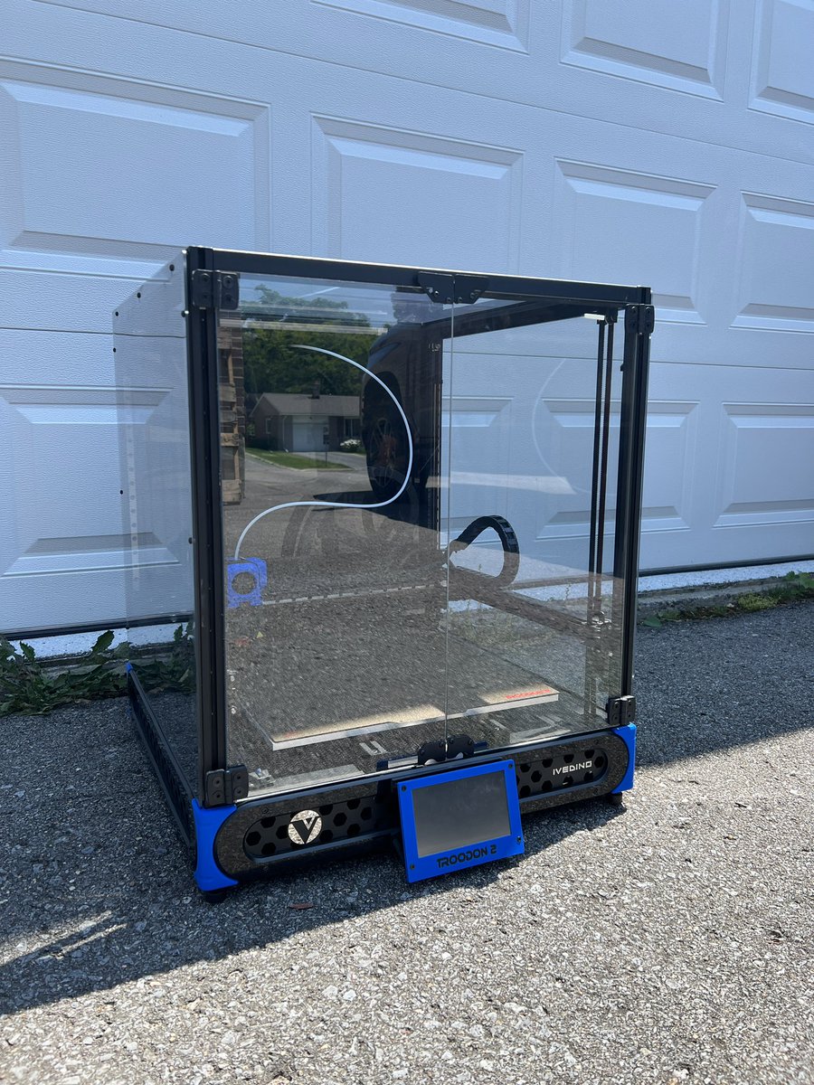 YGK3D's tweet image. Anyone else get nostalgic when it comes time to sell a printer? This is a solid printer with some nice upgrades, but the industry moves so quick that it’s already starting to feel dated. Out with the old, in with the new…