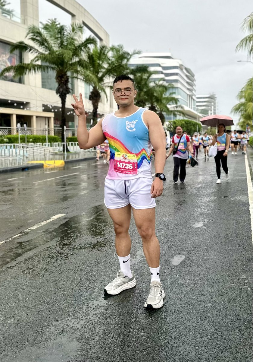 Jumboforyou's tweet photo. Happy Pride! 🤓🌈🏳️‍⚧️🏳️‍🌈

#PrideRun2025 #Runrio https://t.co/efNlZmz53Z