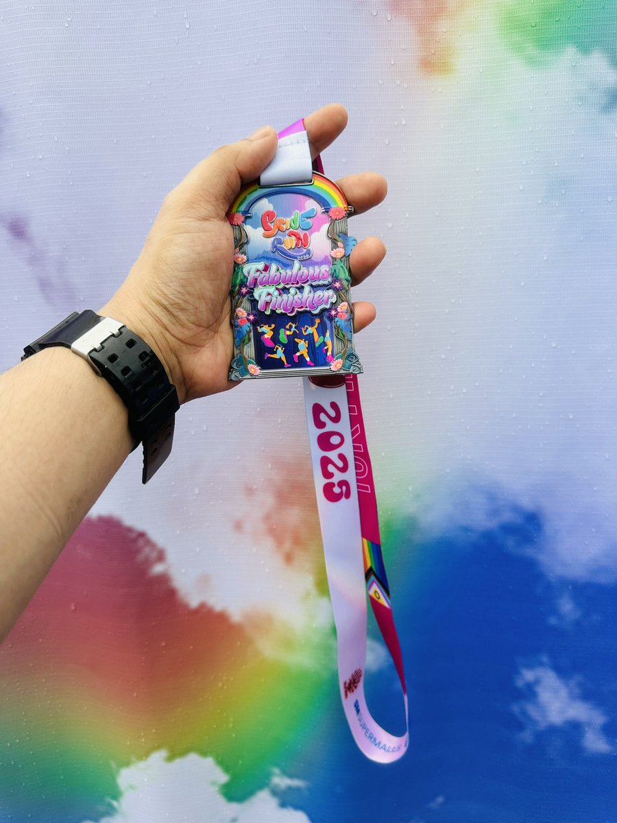 Jumboforyou's tweet photo. Happy Pride! 🤓🌈🏳️‍⚧️🏳️‍🌈

#PrideRun2025 #Runrio https://t.co/efNlZmz53Z