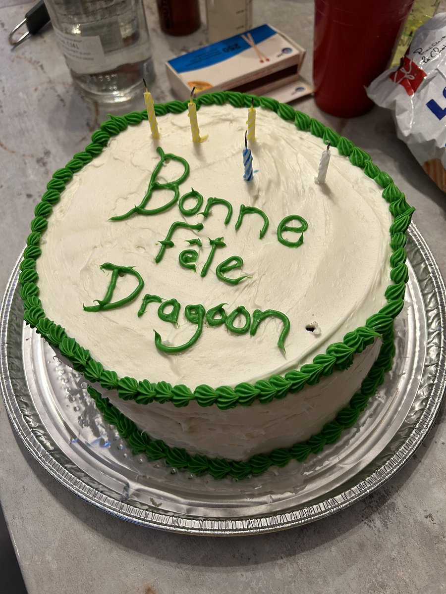 DragoonFox's tweet image. I have great friends ❤️