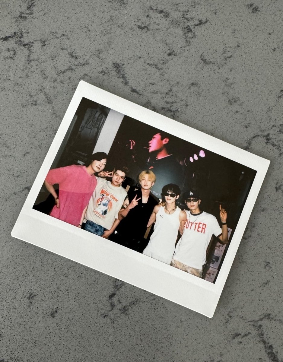 M_Solll_'s tweet photo. Tan hermosos 🥰💛 @official2z https://t.co/i7Smzqn63E