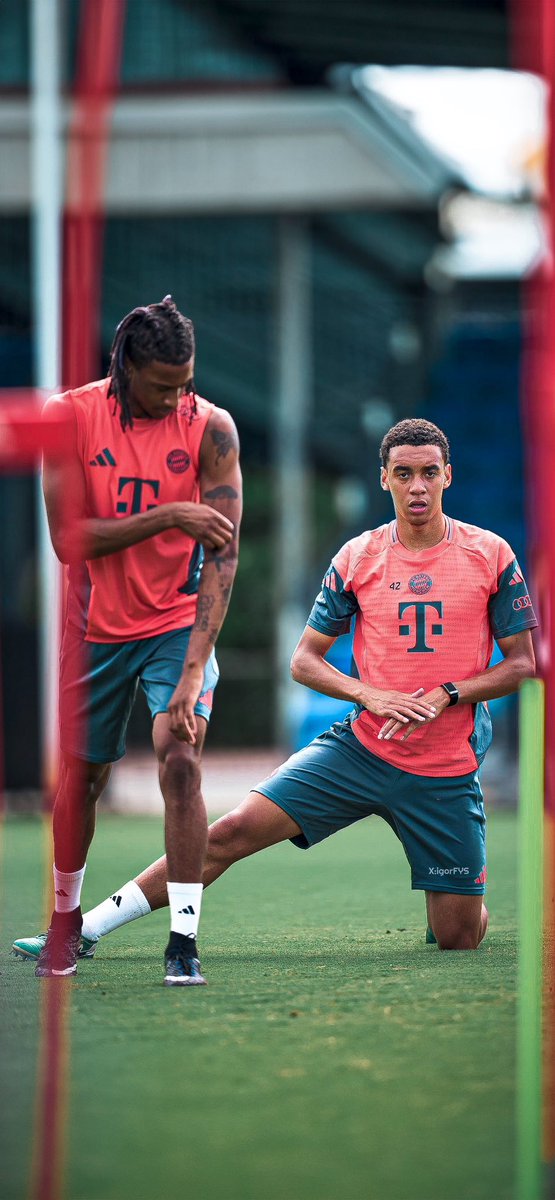 mrderby64's tweet image. Bayernmunich Wallpaper 4k❤️‍🔥
-
#Bayernmunich #Wallpaper #Olise #4k