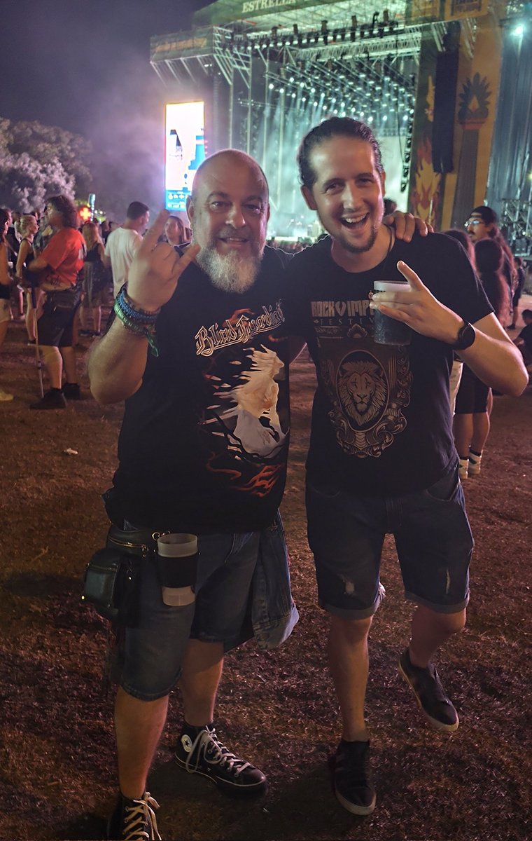 LotePape's tweet photo. @MigueldeLys Saludos 🤟🏻🤟🏻🤟🏻🤟🏻 https://t.co/GMrhUctn0y