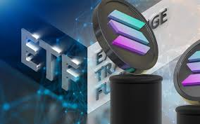 pulse_CVGT's tweet photo. Solana ETF approvals are following the same blueprint as BTC & ETH:
CME Futures →
Institutional interest →
SEC engagement →
Spot product

What’s different?
This time, staking may be included.
Validator economics and ETF design are starting to intersect.
@Convergent_so is building the infrastructure to support it.