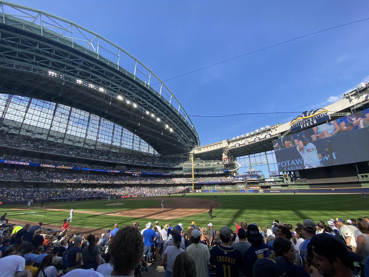 Yessss… #brewcrew #brewers #rockies