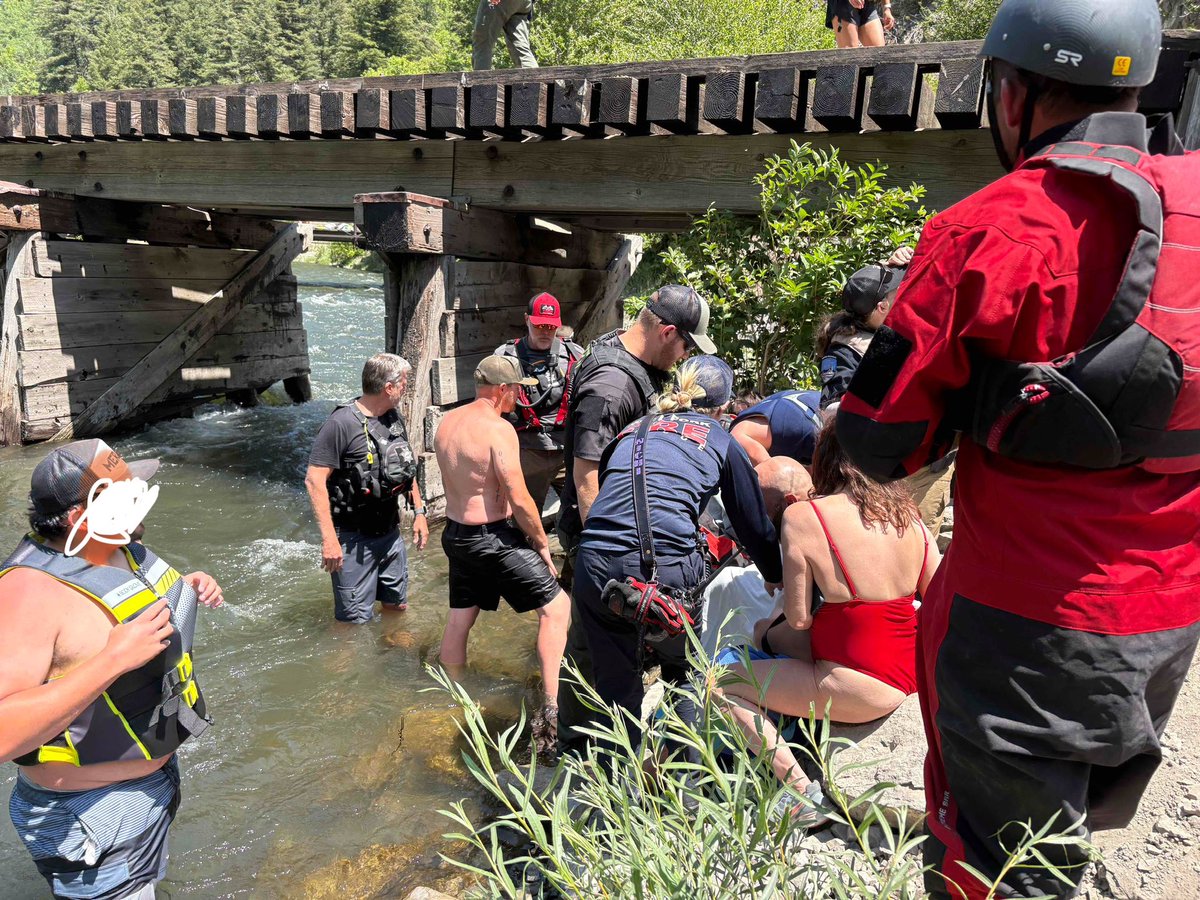 Almost lost another life at the Provo River railroad trestle today. It’s a tricky spot due to the positioning of the bridge abutments and currents as they run through there. If you’re tubing the Provo, PLEASE walk around the trestle. Please rt for visibility.