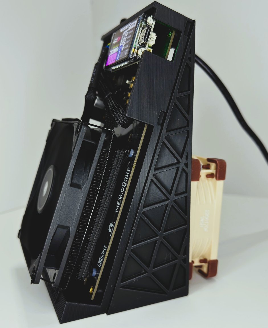 SoloSatoshi's tweet image. 🚨 In stock now at Solo Satoshi. 🚨🚨

The most powerful desktop Bitcoin miner, the all new NerdQaxe++ is now on our shelves! 

- 90-day warranty.
- Global shipping.
- Stand and power supply included.
- Unmatched customer service and technical support.

 Order now before supplies…