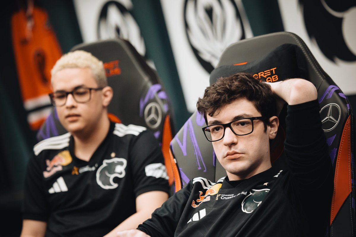Muito frustrante a forma como perdemos essas duas md5, principalmente sabendo que a gente podia ir mais longe e fazer mais :(
Voltaremos na EWC e espero ter o apoio de vcs dnv. Sucks to suck