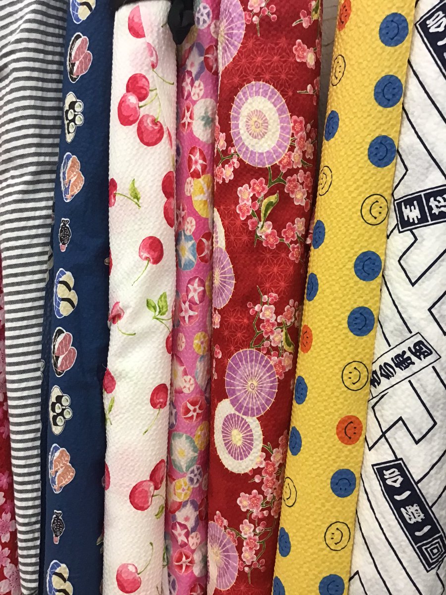 おはようございます 手芸マキ福山店26年の大感謝祭まだまだ開催中です✨ リップル生地を使って夏祭りや夜店で着る甚平を作ってみてはいかがでしょう💖  リップル生地は30％off になっております ぜひ手芸マキ福山店にご来店くださいませ☺️ #手芸マキ #手芸マキ福山店