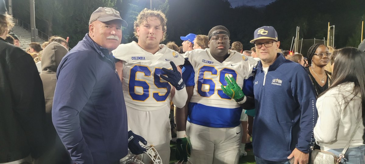 Alexander Dayoob (@alexdayoo626fb) on Twitter photo A HUGE thanks to <a href="/LesSchwabBowl/">Les Schwab Bowl</a> and sponsors for an amazing week! So grateful for the opportunity and blessed to have great coaches and teammates that made me better! <a href="/eforcefootball/">EForce Football</a> <a href="/CoachPyne67/">Steve Pyne</a> <a href="/DanChase_SC/">Dan Chase</a> <a href="/SetonCougars/">Seton Cougar Football</a> <a href="/OLineCoachTuck/">Tucker Wilson</a> <a href="/jasongesser/">GessWho</a> <a href="/BrandonHuffman/">Brandon Huffman</a> A HUGE thanks to <a href="/LesSchwabBowl/">Les Schwab Bowl</a> and sponsors for an amazing week! So grateful for the opportunity and blessed to have great coaches and teammates that made me better! <a href="/eforcefootball/">EForce Football</a> <a href="/CoachPyne67/">Steve Pyne</a> <a href="/DanChase_SC/">Dan Chase</a> <a href="/SetonCougars/">Seton Cougar Football</a> <a href="/OLineCoachTuck/">Tucker Wilson</a> <a href="/jasongesser/">GessWho</a> <a href="/BrandonHuffman/">Brandon Huffman</a>