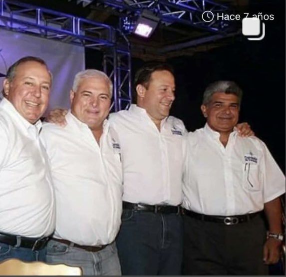<a href="/DrMocci/">DrMocci</a> La izquierda que nunca ha gobernado, pero se le achacan toda la mierda que los gobiernos de derecha han hecho desde 1903 hasta hoy. Jajaja..,
Hacerle caso a estos fachos,es seguir celebrando la desgracia en que nos tienen sumidos. Despierta patria y usa el cerebro.