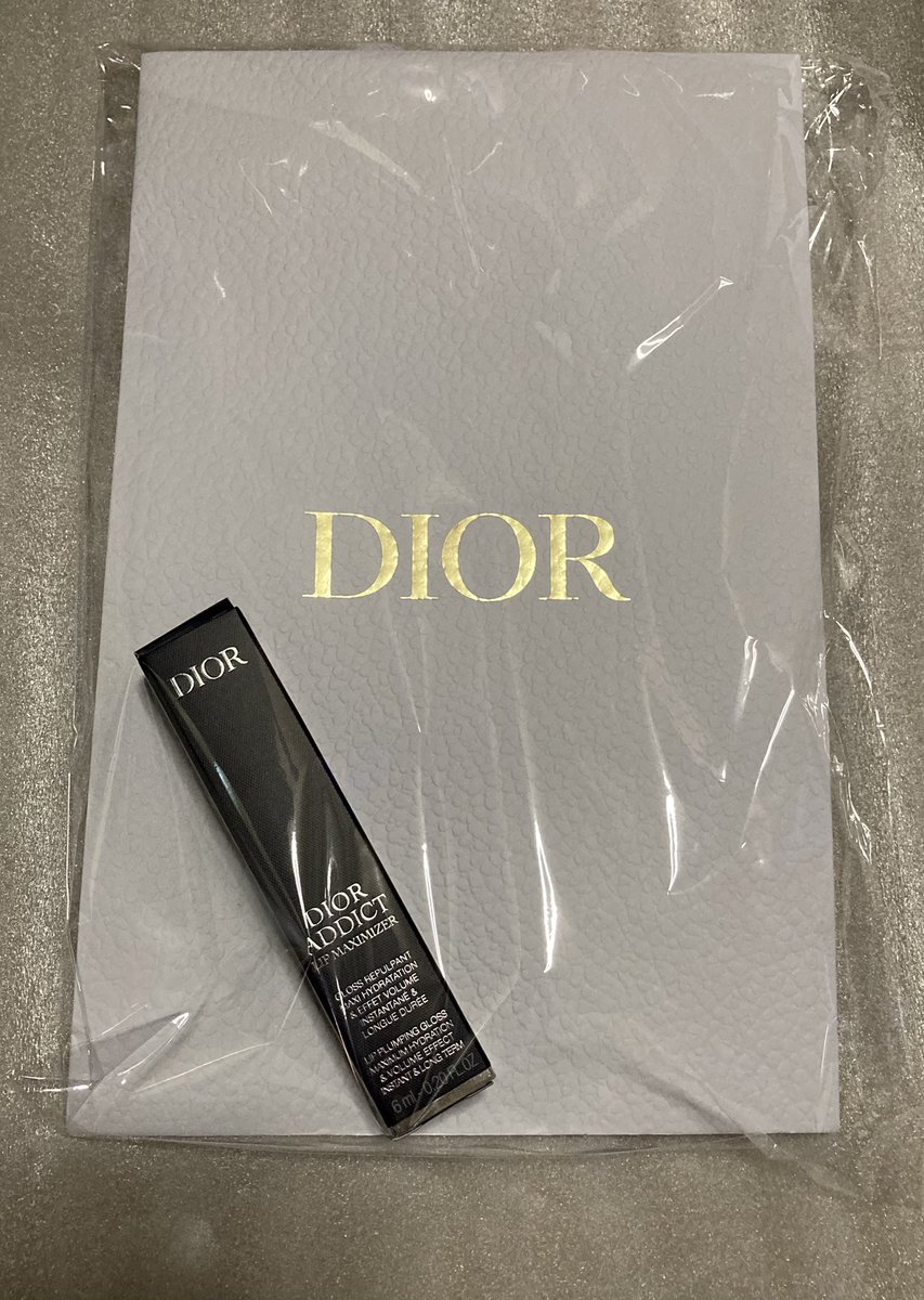 29jerky29's tweet image. これは使える系（別使い）
初のバッグタイプ（💰ﾏﾈｰ!）
#DIOR 
#MAXIMIZER