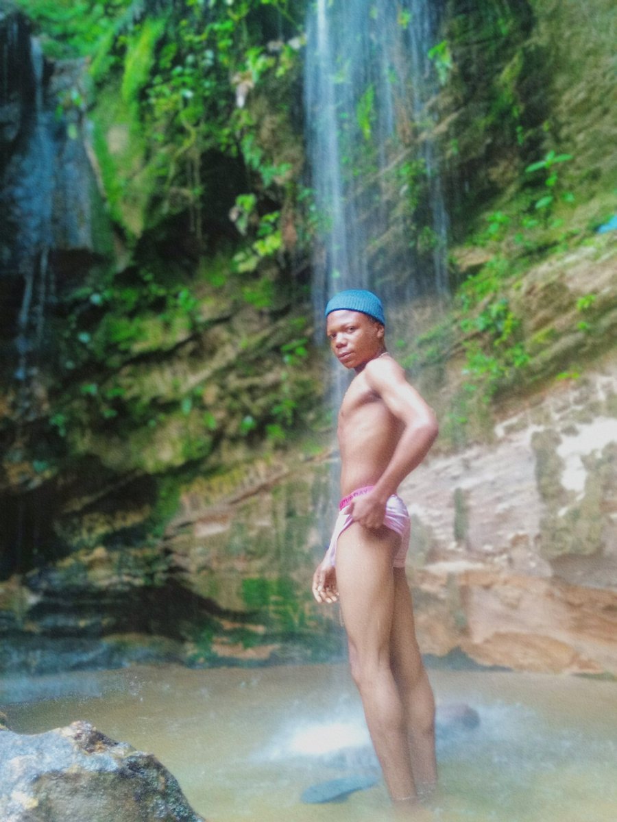 Boy candy🥵😈🍆

#BLACKED #blacktwitter