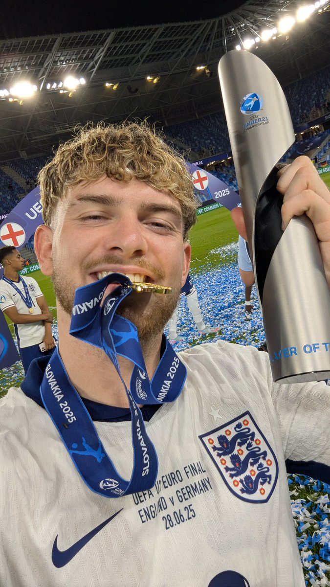 TheKopoholic's tweet photo. Premier League Champion, European Champion and Player of the Tournament…

What a season for Harvey Elliott 👏🏻 https://t.co/xwvluSEaxm