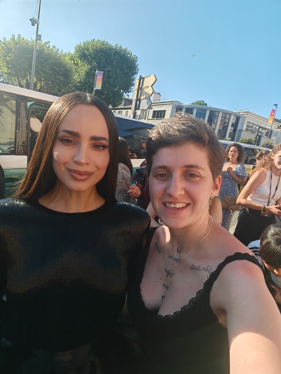 Maritxu____'s tweet image. Beautiful @SofiaCarson  at the Biarritz Film Festival @FestivalNVagues 🥹🫶
She&apos;s so unreal, so sweet ❤️
#SofiaCarson #Purplehearts #Biarritz