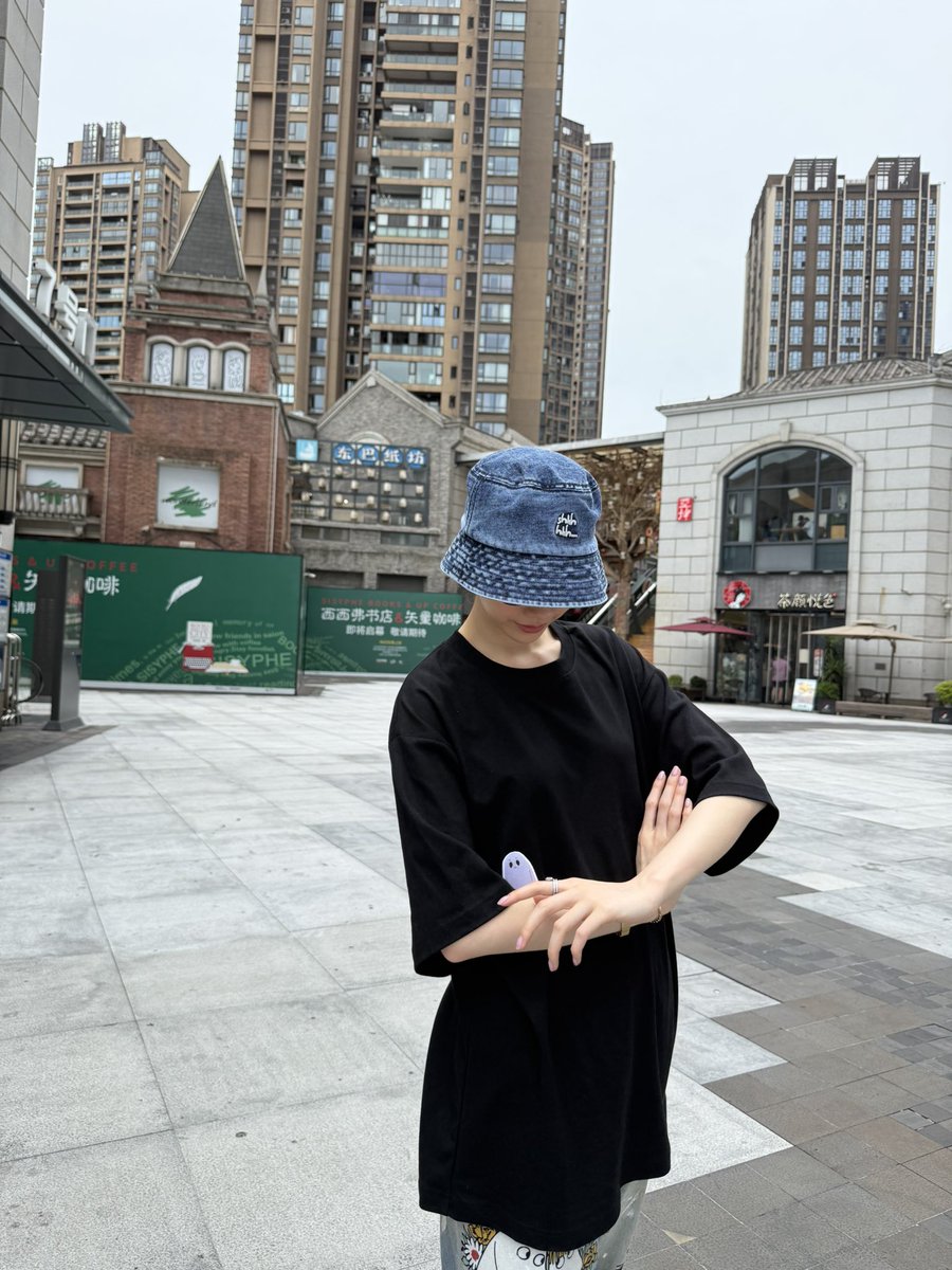 ormmormm's tweet photo. byebye CQ🤍

ORMORM CQ FANMEET 
#OrmFirstMeetInChongQing https://t.co/fT0MqqPgYz