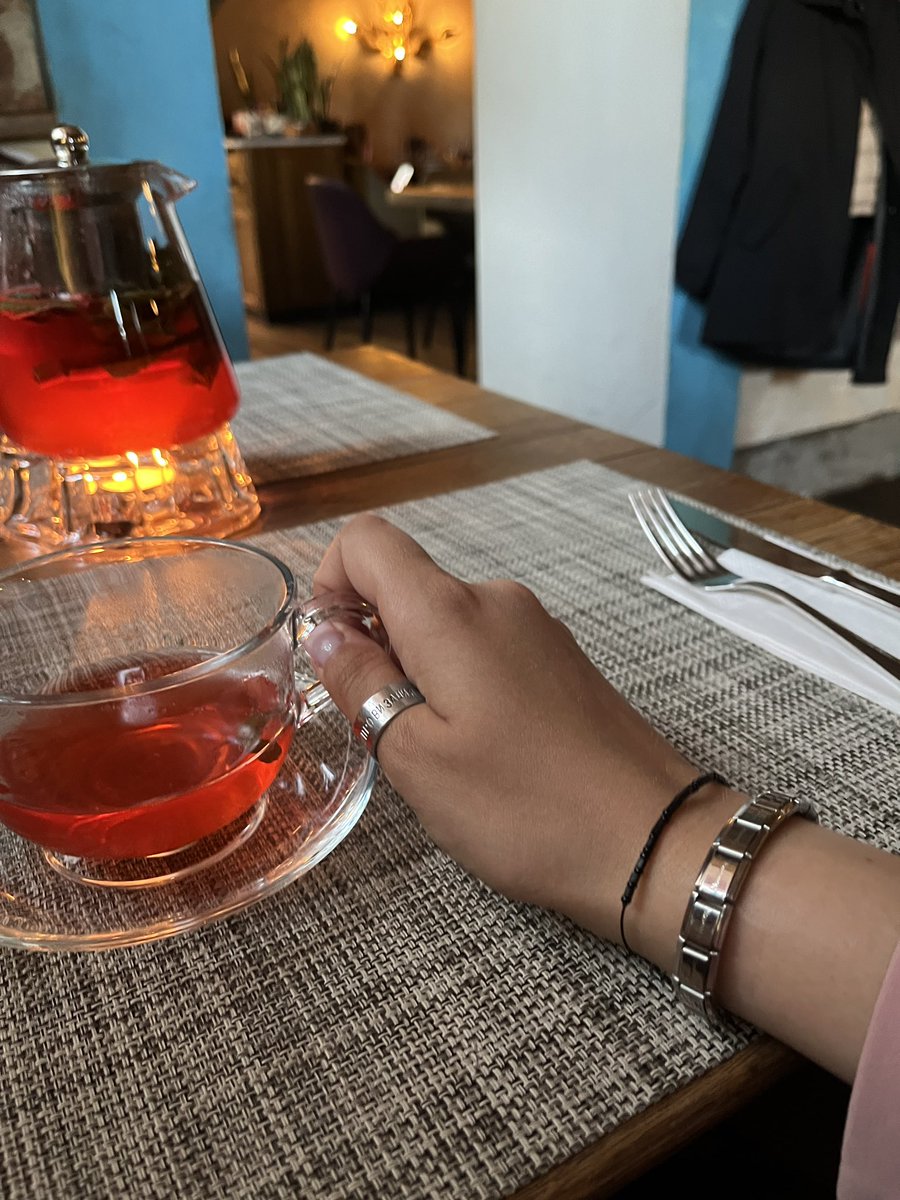 эстетика вашей жизни, при условии, что фотографиям не больше месяца

любимый петербург и фотокарточки оттуда❤️