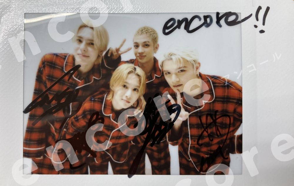 USENの音楽情報サイト「encore(アンコール)」 (@encore_inf) on Twitter photo #WOLFHOWLHARMONY🐺
「#BossaBosa」⏰🐓インタビュー
e.usen.com/interview/inte…
公開記念🎉
#RYOJI #SUZUKI #GHEE #HIROTO
サイン入りチェキを1名様に🎁
◆応募方法:
<a href="/encore_inf/">USENの音楽情報サイト「encore(アンコール)」</a> をフォロー&この投稿をリポスト
◆締切:7/13(日) 23:59迄
◆結果:当選者様にDM送付
#WHH #寝起き界隈 #LOVERED #WOLFHOWLHARMONY🐺
「#BossaBosa」⏰🐓インタビュー
e.usen.com/interview/inte…
公開記念🎉
#RYOJI #SUZUKI #GHEE #HIROTO
サイン入りチェキを1名様に🎁
◆応募方法:
<a href="/encore_inf/">USENの音楽情報サイト「encore(アンコール)」</a> をフォロー&この投稿をリポスト
◆締切:7/13(日) 23:59迄
◆結果:当選者様にDM送付
#WHH #寝起き界隈 #LOVERED