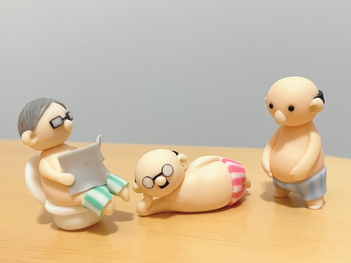 ✼••┈┈┈┈••✼••┈┈┈┈••✼
        ちっちゃいおじさんたち
✼••┈┈┈┈••✼••┈┈┈┈••✼

#樹脂粘土
#ちっちゃいおじさん
#ハンドメイド好きさんと繋がりたい 
#ハンドメイド作品