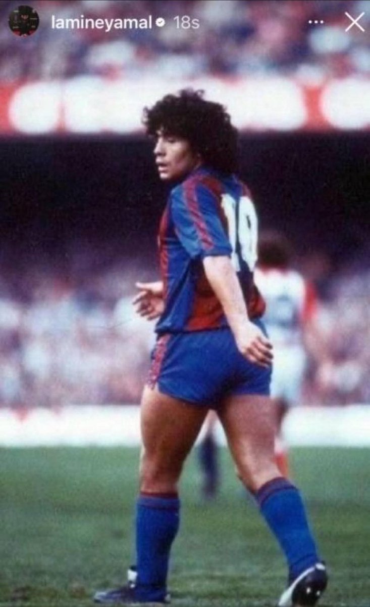 🚨لامين يامال يشعل الاجواء عبر ستوري الانستغرام
بصورة لدييغو ماردونا من نهائي كاس الملك الاسباني عام 1984 بين برشلونة و اتليتك بيلباو في ملعب سانتياغو برنابيو انتهت بمشاجرة قوية وتوقفت المباراة سميت وقتها (بمعركة البرنابيو)
شرح مختصر لمن يحتاج لتوضيح حركة لامين في الانستغرام