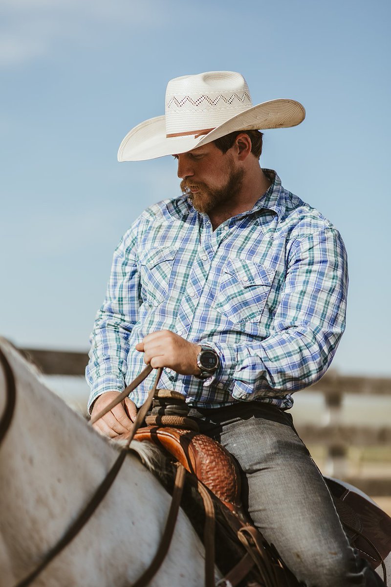 Living summer in Montana means I get to go touch grass a lot.