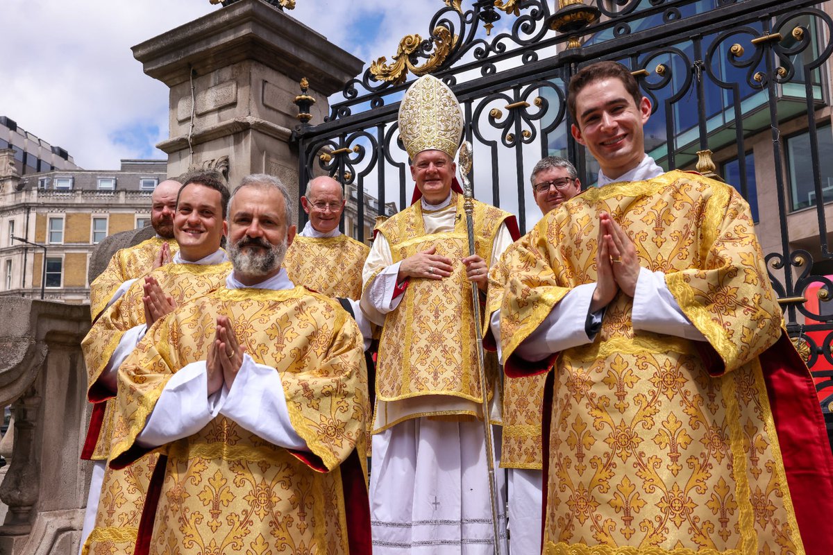 5 new Deacons! Deo gratias