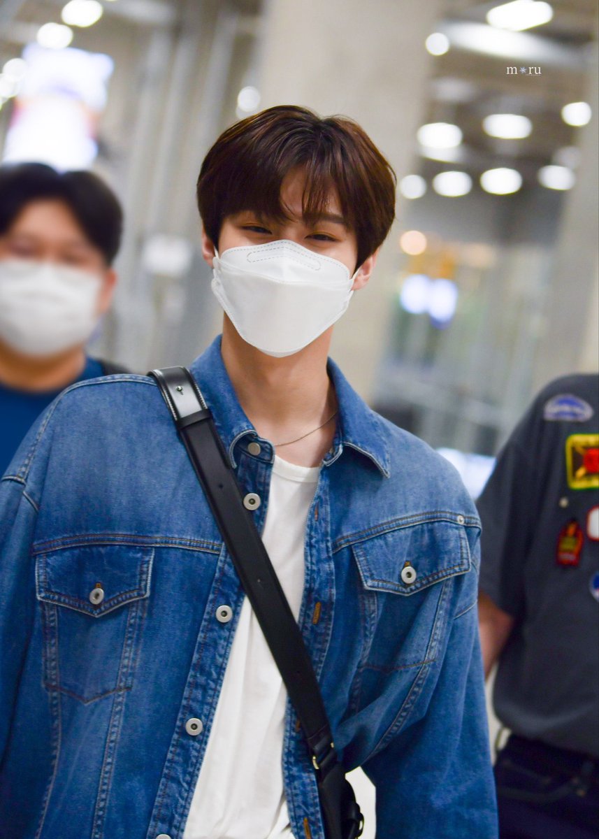 깡 tweet media