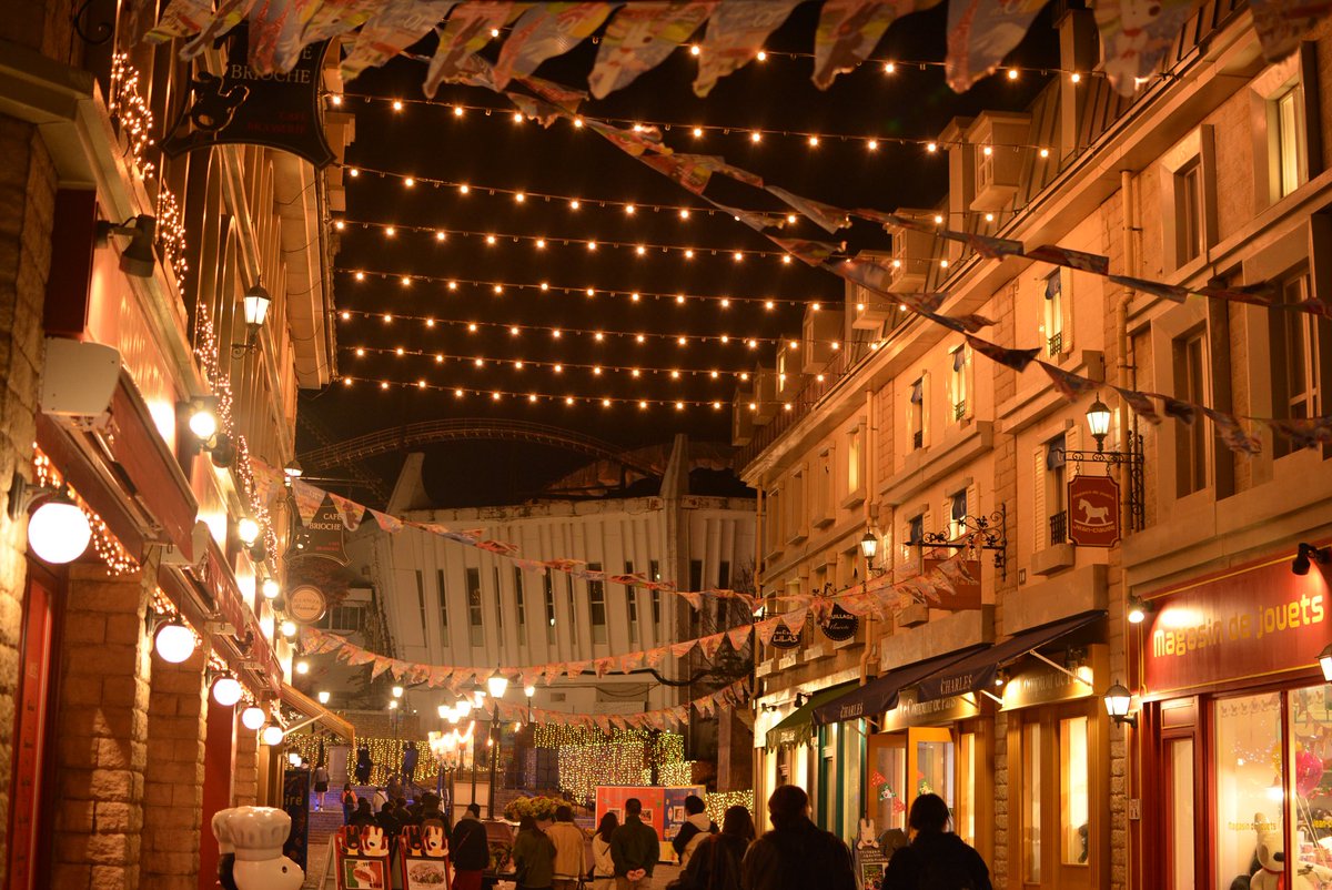 ro__se389's tweet image. イルミネーションされた街並みが可愛すぎた

#過去 
#D7100 
#Nikon 
#ファインダー越しの私の世界 
#カメラ好きな人と繋がりたい