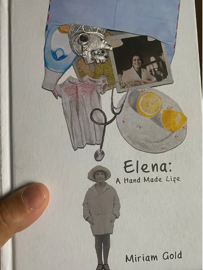 jsandler1978's tweet image. Just reviewed Elena: A Hand Made Life by Miriam Gold (Jonathan Cape, 2024)—a stunning blend of illustrated novel & graphic memoir. Spare, textured, quietly moving.
@JonathanCape
📝 graphicmemoir.co.uk/f/review-elena…
#GraphicMemoir #JewishHistory #Comics #HolocaustMemoir